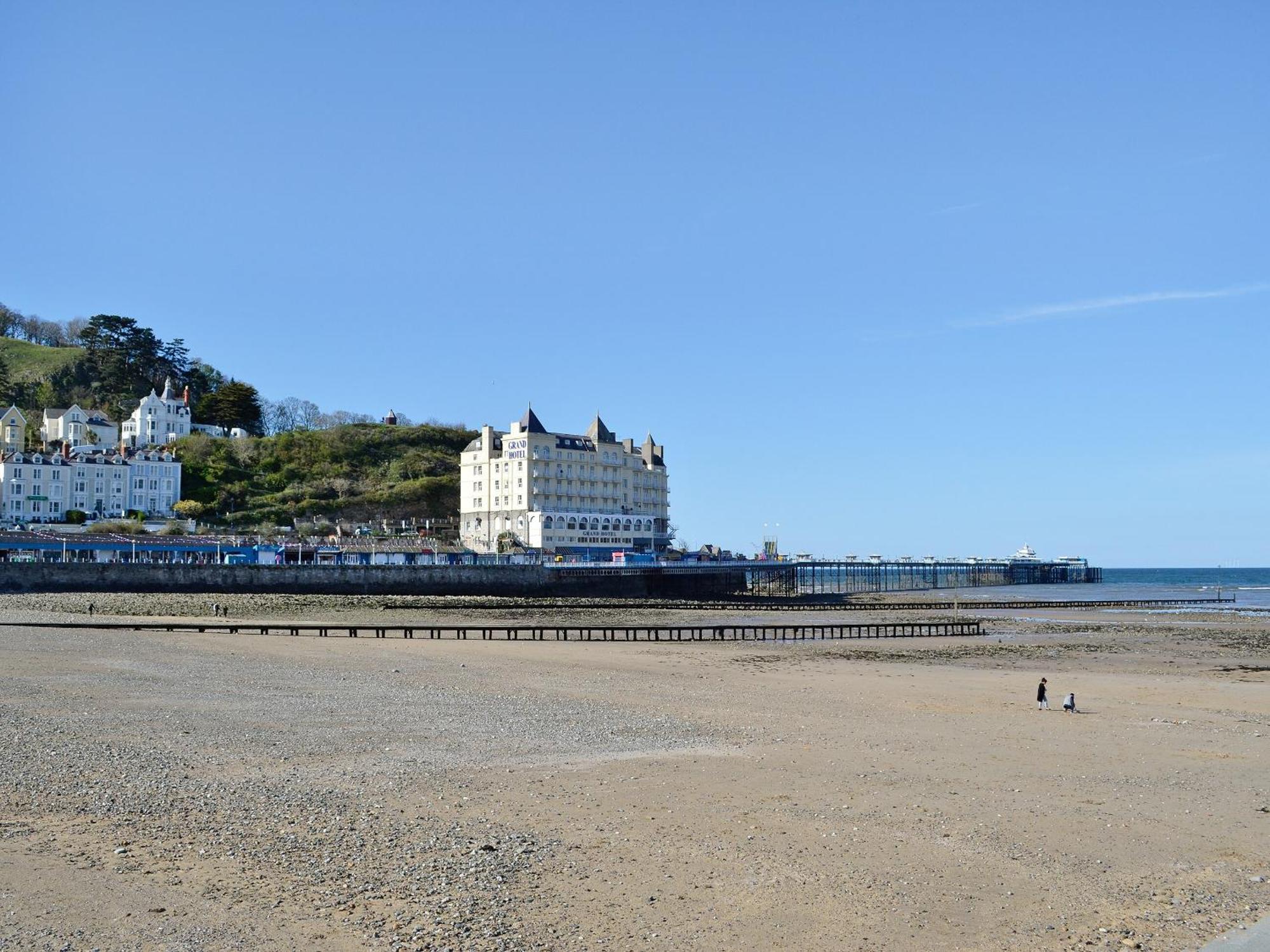 Granary Cottage Penrhyn Bay Luaran gambar