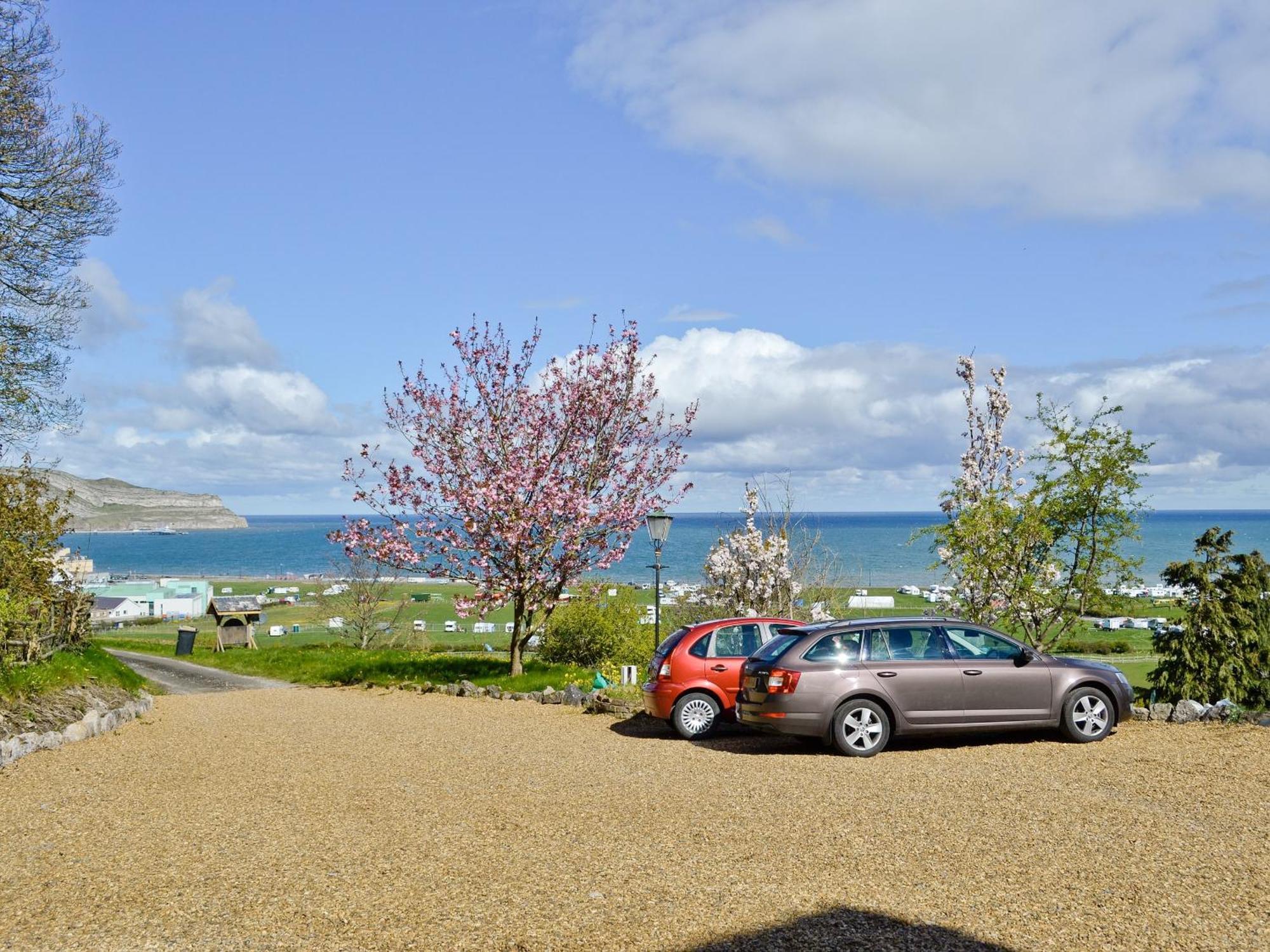 Granary Cottage Penrhyn Bay Luaran gambar